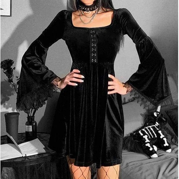 Women's Gothic Toned Horn Sleeved Lace Hem Velvet Dress